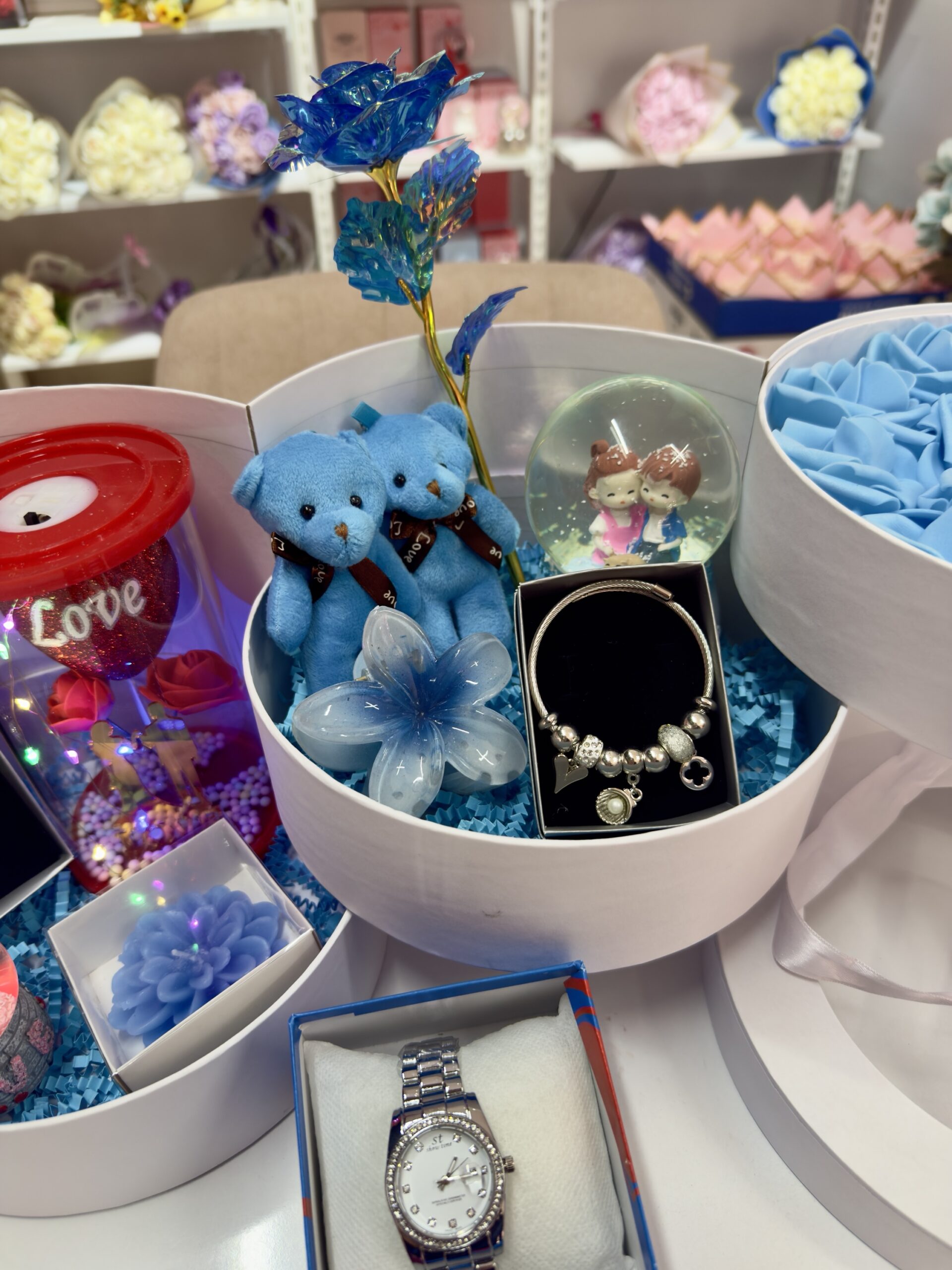 Mavi Kat Kat Mutluluk - Sevgiliye Özel Hediye | Kar Küresi + Çelik Takı + Peluş Ayıcık - Görsel 3