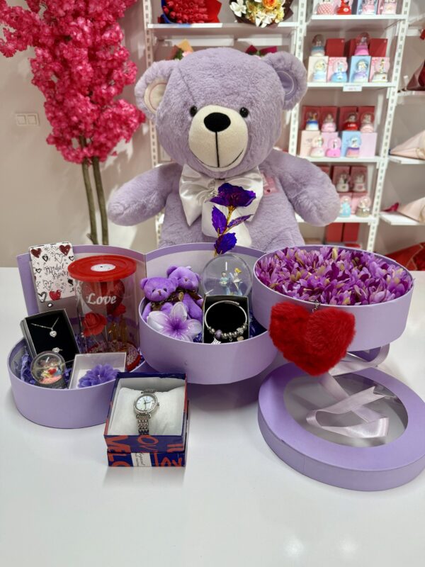 Mor Kat Kat Mutluluk İkili - Sevgiliye Romantik Hediye Kutusu | Kar Küresi + Takı + Peluş Ayıcık