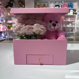 Kutu İçerisinde Mini Ayı ve Solmayan Güller