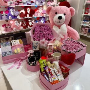 Aşk ve Işıltı Premium Bakım Malzemeli Hediye Seti